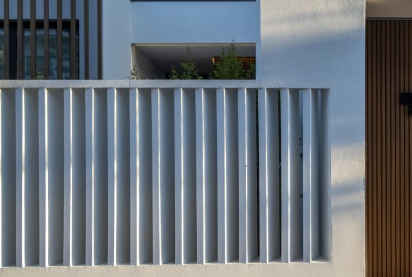 Fachada vivienda unifamiliar roche_pxq